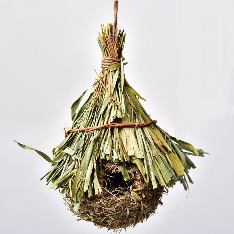 Handcrafted Natural Straw Bird's Nest Collection