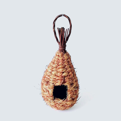 Handcrafted Natural Straw Bird's Nest Collection